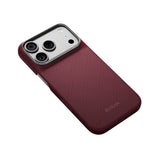 Apple iPhone 18 Pro Max Kılıf M-safe Şarj Özellikli Aramid Karbon Fiber Pitaka Argyle Serisi Kapak