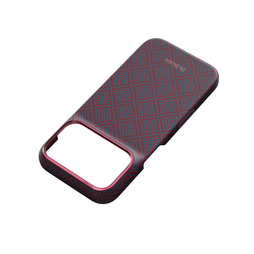 Apple iPhone 18 Pro Max Kılıf M-safe Şarj Özellikli Aramid Karbon Fiber Pitaka Argyle Serisi Kapak