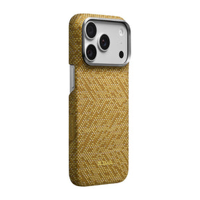 Apple iPhone 18 Pro Max Kılıf M-safe Şarj Özellikli Aramid Karbon Fiber Pitaka Wind Over Wheat Serisi Kapak
