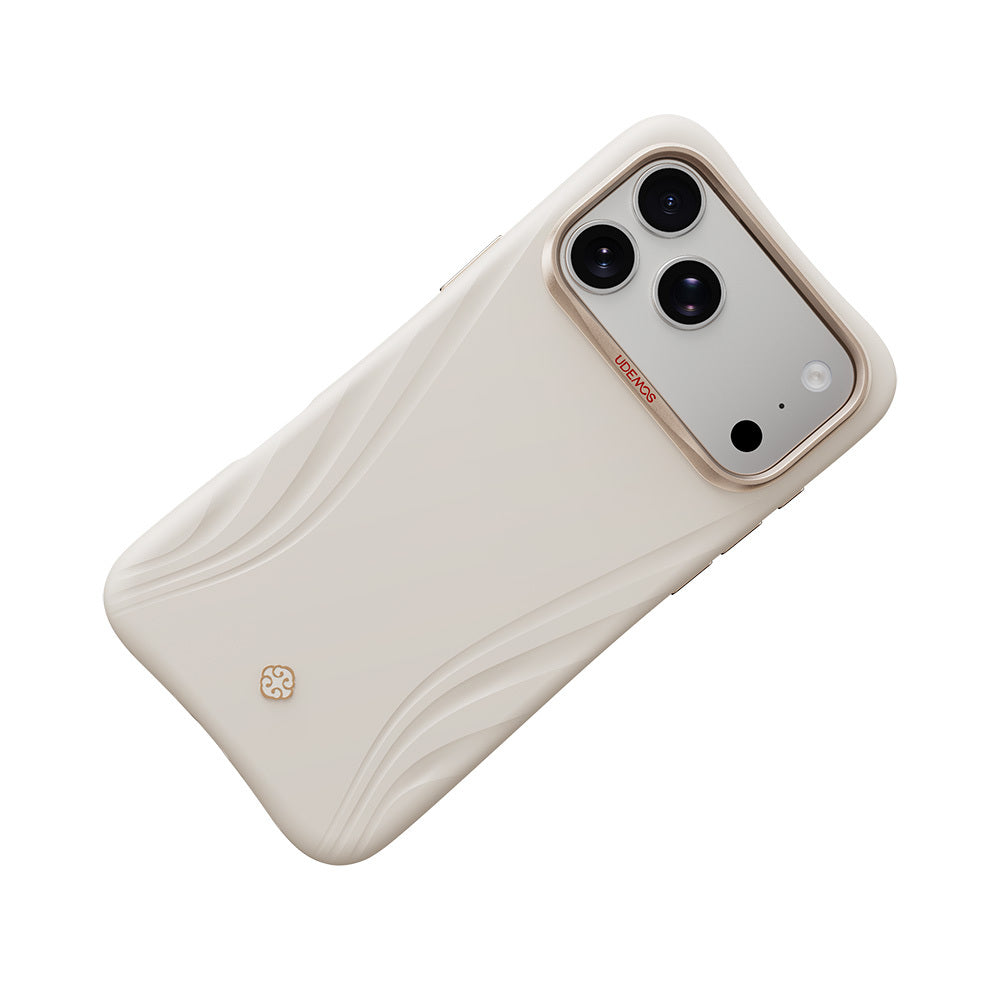 Apple iPhone 18 Pro Max Kılıf M-Safe Şarj Özellikli Çizgili Logolu Udemos Freedom Serisi Kapak