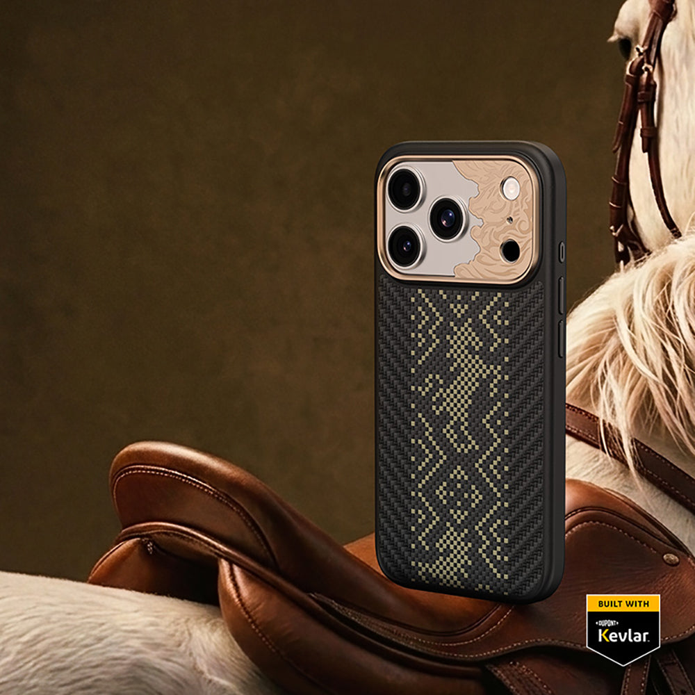 Apple iPhone 18 Pro Max Kılıf M-safe Şarj Özellikli Yükseltilmiş Kamera Çerçeveli Karbon Fiber Tasarımlı Benks Knight ArmorPro Kevlar Kapak