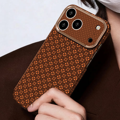 Apple iPhone 18 Pro Max Kılıf M-Safe Şarj Özellikli Zore Paris Velix Sert PC Kapak