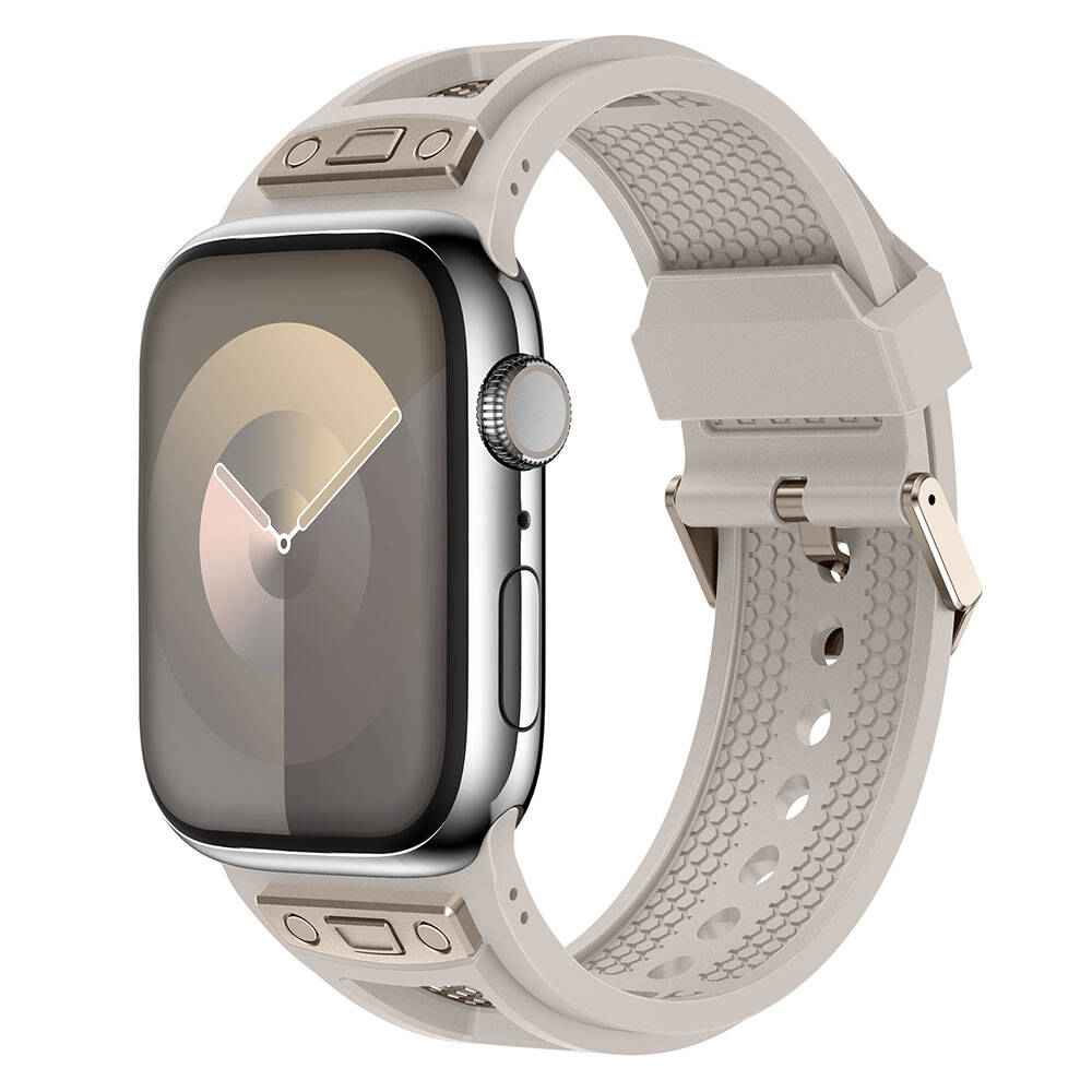 Apple Watch 7 45mm Zore KRD-117 Hava Alabilen Delikli Metal Süslemeli Desenli Silikon Kordon