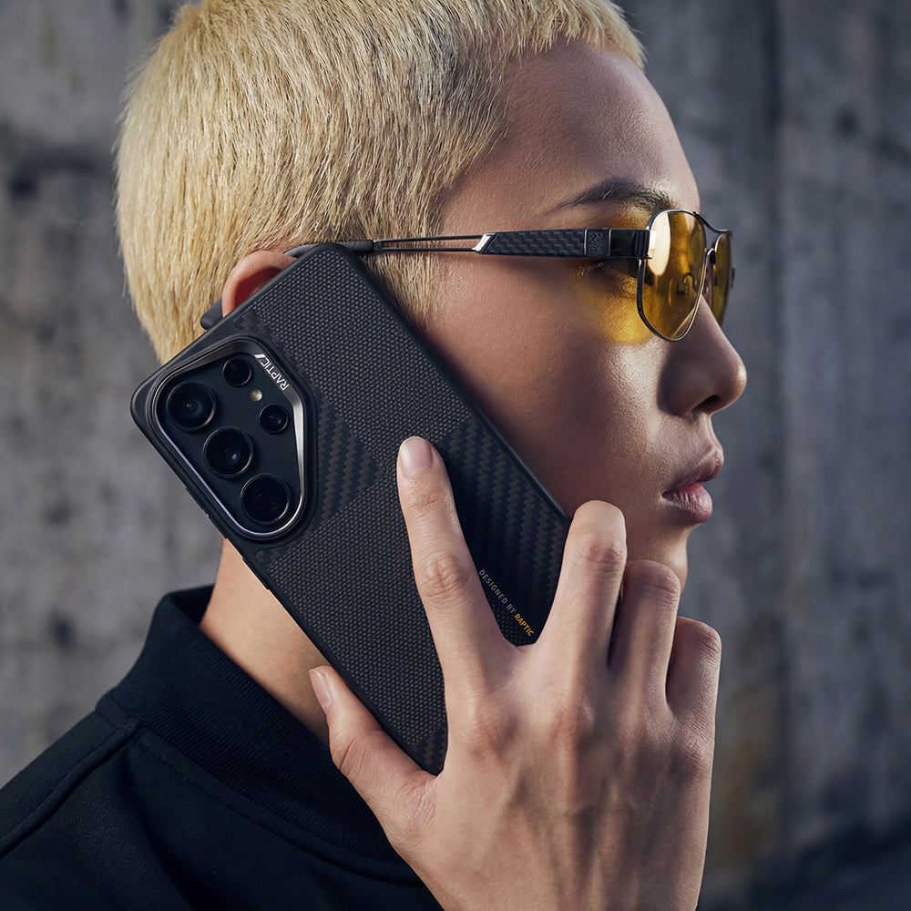 Galaxy S26 Ultra Kılıf M-safe Şarj Özellikli 600D Metal Kamera Çerçeveli Raptic Aramid Dual Serisi Karbon Kapak