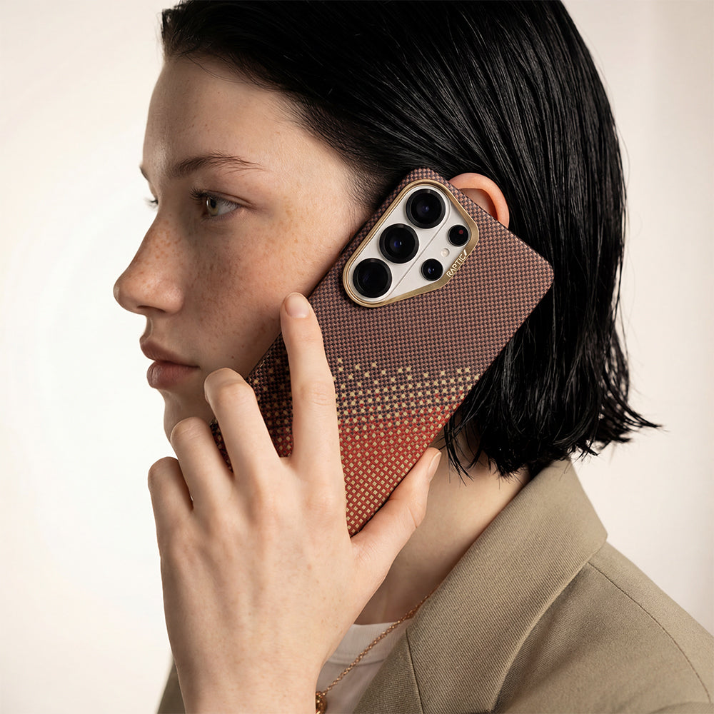 Galaxy S26 Ultra Kılıf M-safe Şarj Özellikli Raptic Aramid Skin Serisi Karbon Kapak
