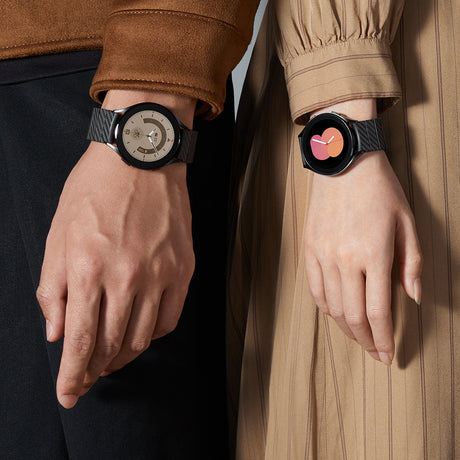 Galaxy Watch 4 40mm Karbon Fiber Pitaka Modern Serisi Black-Grey Twill Kordon