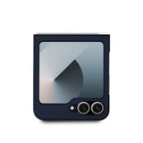 Galaxy Z Flip 6 Kılıf Lacoste Orjinal Lisanslı M-safe Şarj Özellikli Pike Desenli Arka Yüzey İkonik Timsah Dokuma Logolu Kapak