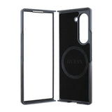 Galaxy Z Fold 6 Kılıf Guess Orjinal Lisanslı M-safe Şarj Özellikli Love Guess Printing Kapak