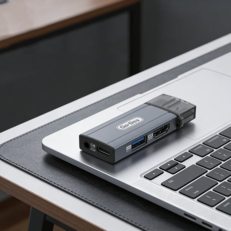 Go Des GD-CT085 Type-C Bağlantılı 4in1 HDTV Ses ve Video Adaptörü USB3.0/Hdmi/3.5mm/4K Ultra HD 60hz