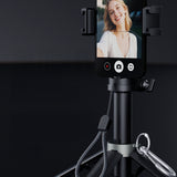 Lenyes LPH112 Dolgu Işıklı 360 Derece Dönebilen 3in1 Selfie Çubuğu ve Tripod