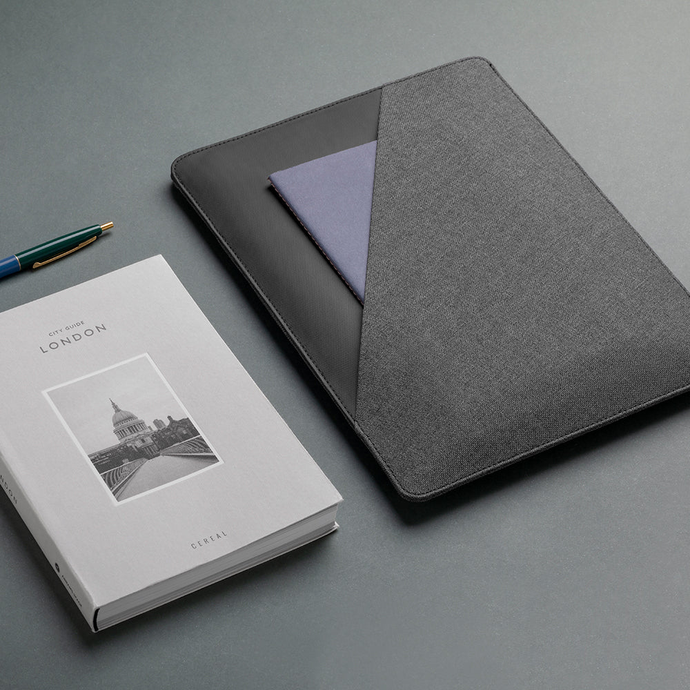 Native Uninon Stow Slim Serisi Su Geçirmez 11 inç Tablet Çantası