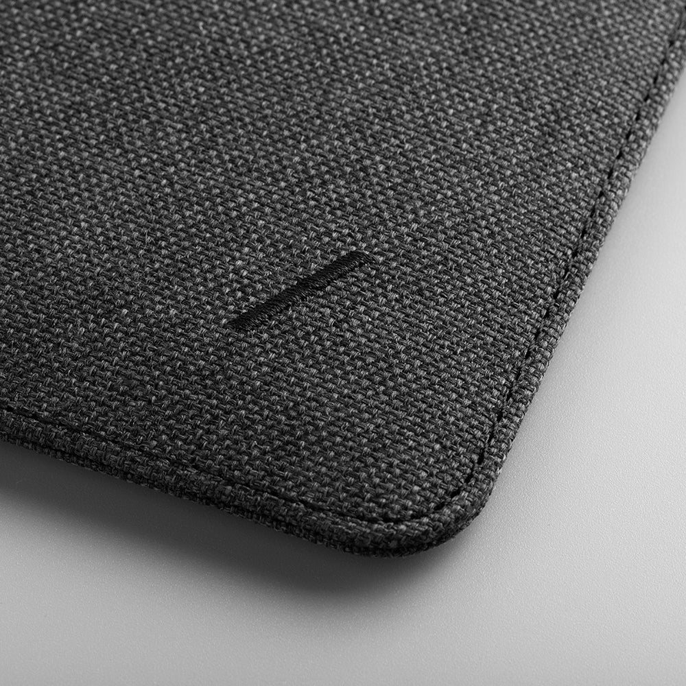 Native Uninon Stow Slim Serisi Su Geçirmez 11 inç Tablet Çantası