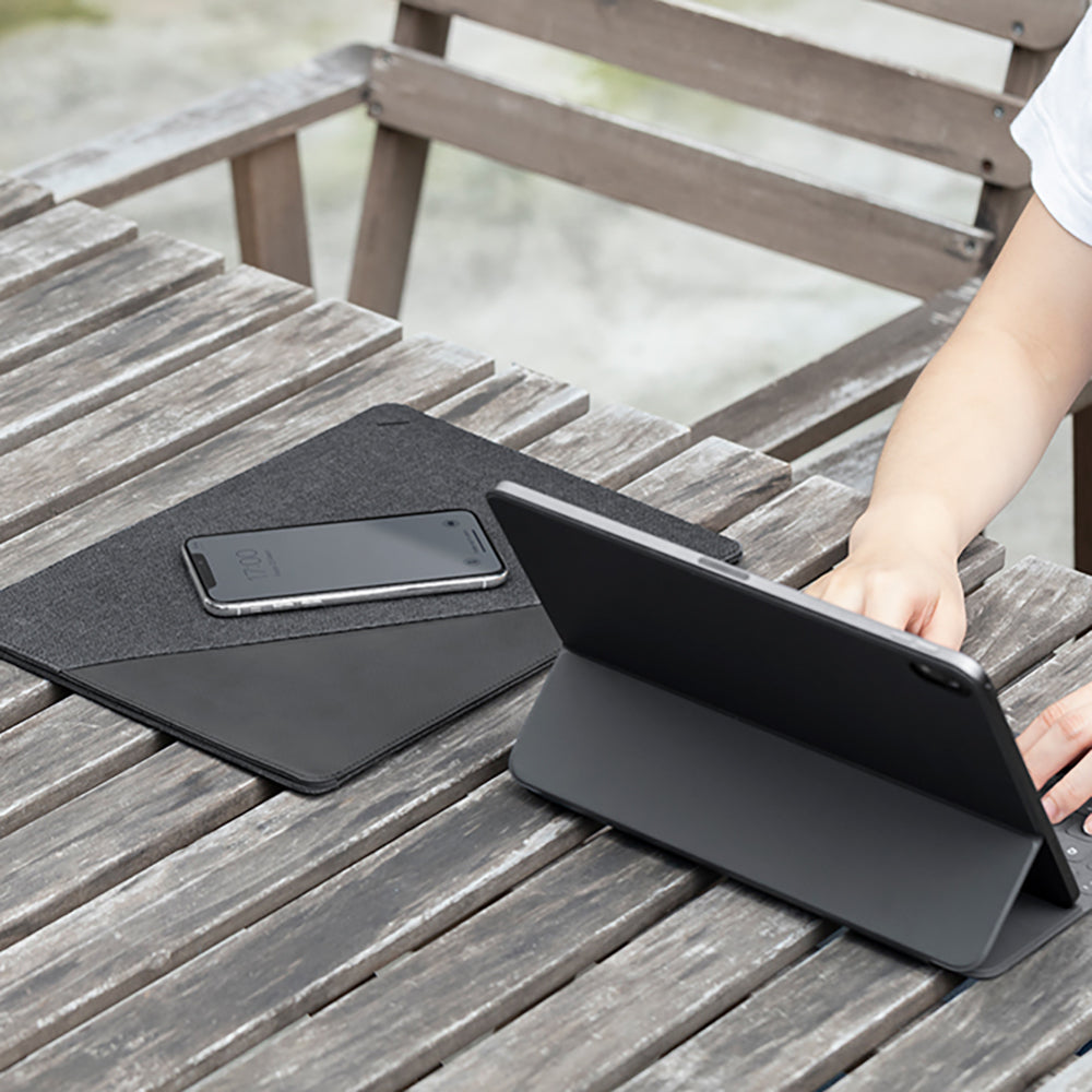 Native Uninon Stow Slim Serisi Su Geçirmez 12.9 inç Tablet Çantası