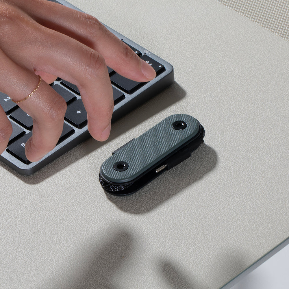 Native Union Pocket Cable Type-C to Type-C Hızlı Şarj Özellikli Anahtarlık Data ve Şarj Kablosu 60W