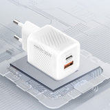 Recci RC83E Type-C PD & USB-A GaN Teknolojili QC3.0 Hızlı Şarj Başlığı 35W
