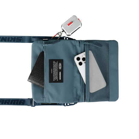 Skinarma Satchel Juno Desenli Naylon Scout Bilek Askı Kayışlı Aksesuar Çantası