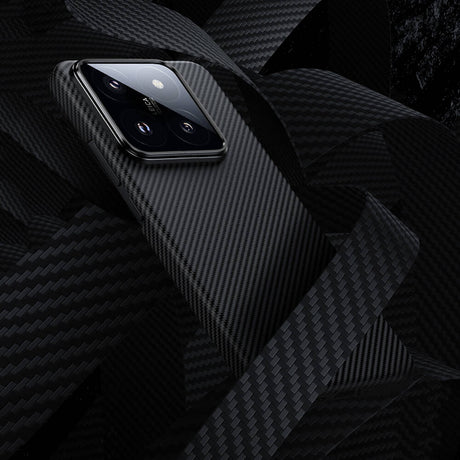 Xiaomi Mi 14 Kılıf M-safe Özellikli Karbon Fiber Benks Essential ArmorAir 600D Kevlar Kapak